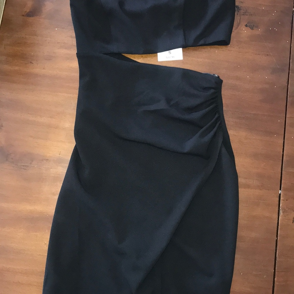 Forever 21 cutout LBD NWT - Picture 1 of 5